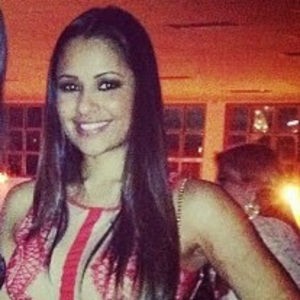 Meet your Posher, Cristiane